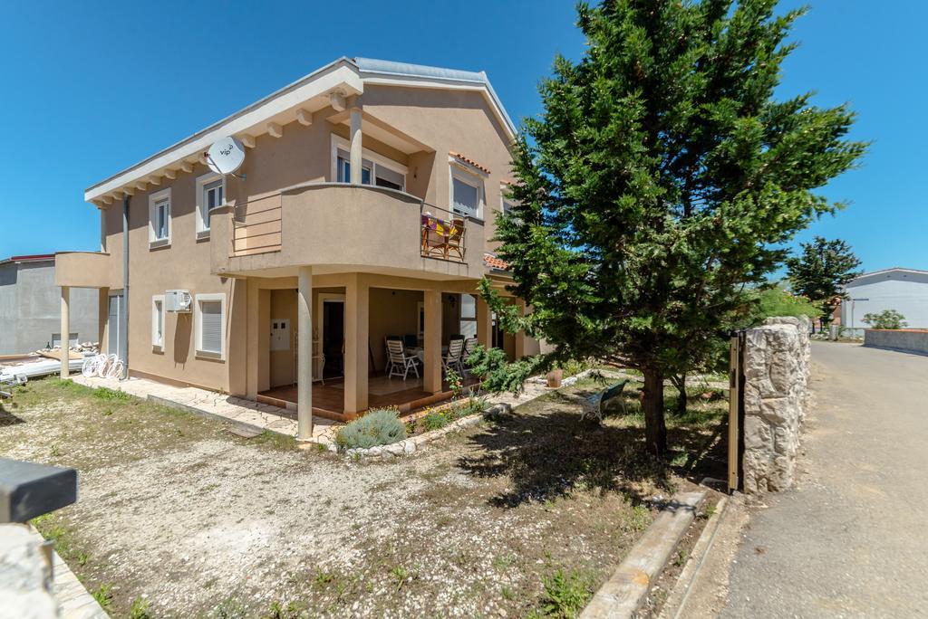 Paula Apartments Vir Exterior foto